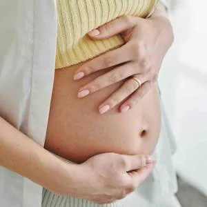 prenatal massage